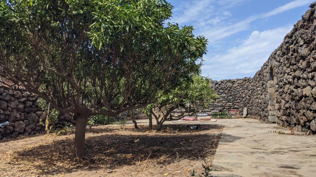Bed and Breakfast Horizon Pantelleria Campobello Exterior foto